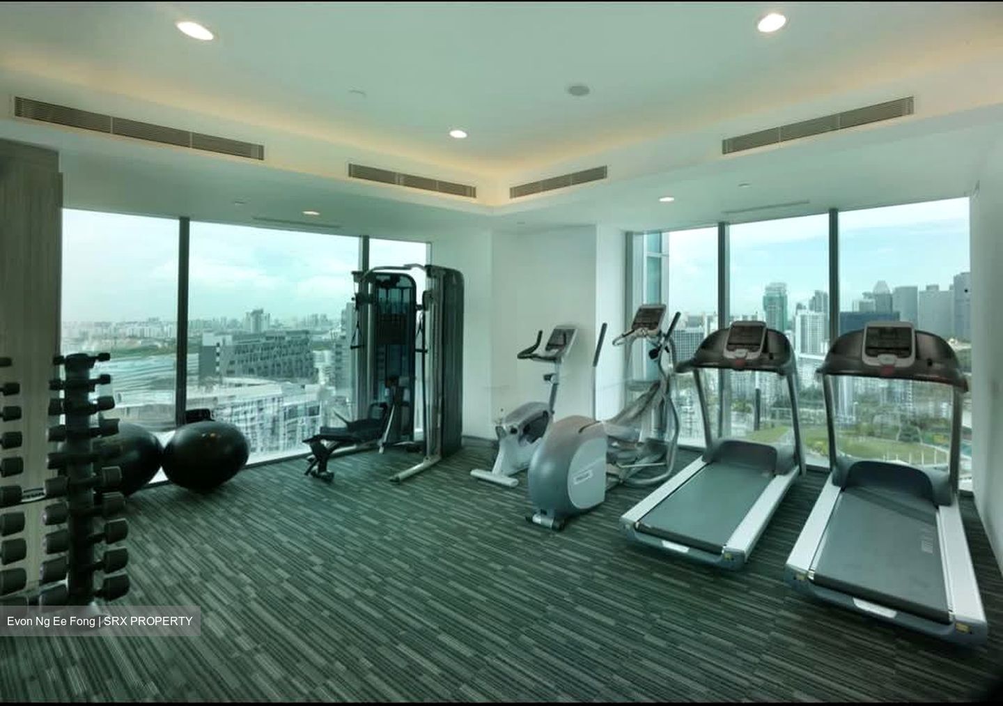 Arc 380 (D8), Office #549380821